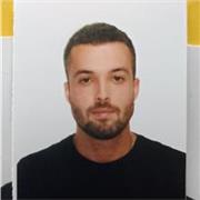 Profesor activo y con capacidad para adaptarme a cada alumno. Puedo dar clases de castellano, catalán o relacionadas con mi materia que es la fisioterapia.